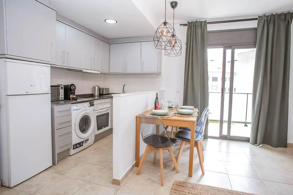 Al38 Elegant Apartment In Fenals Beach Λορέτ Ντε Μαρ
